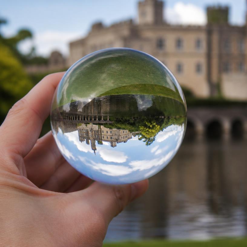 The Mind-Bending World of Optics: Uncover the Wonders!